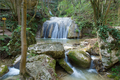 Relais to visit the Molina Waterfall Park