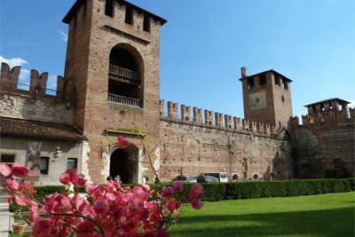 Hotel to visit the Castelvecchio castle in Verona